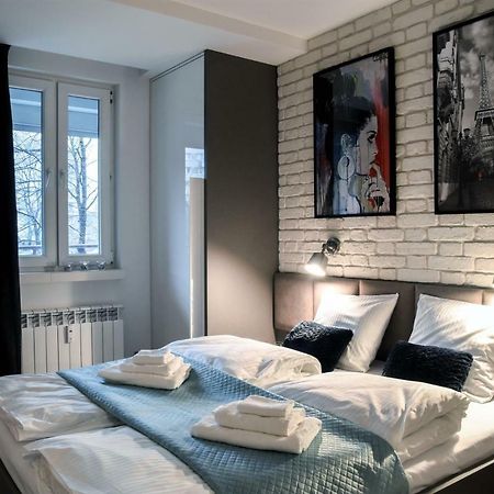Your Private 5-Star Home In Katowice # 5-Minute Walk To Spodek, 10 Minutes To City Center Ngoại thất bức ảnh